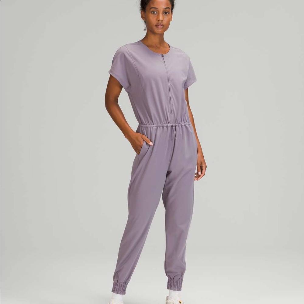 Lululemon Stretch Woven Travel (wrinkle free-easy wash- fast dry) Jumpsuit